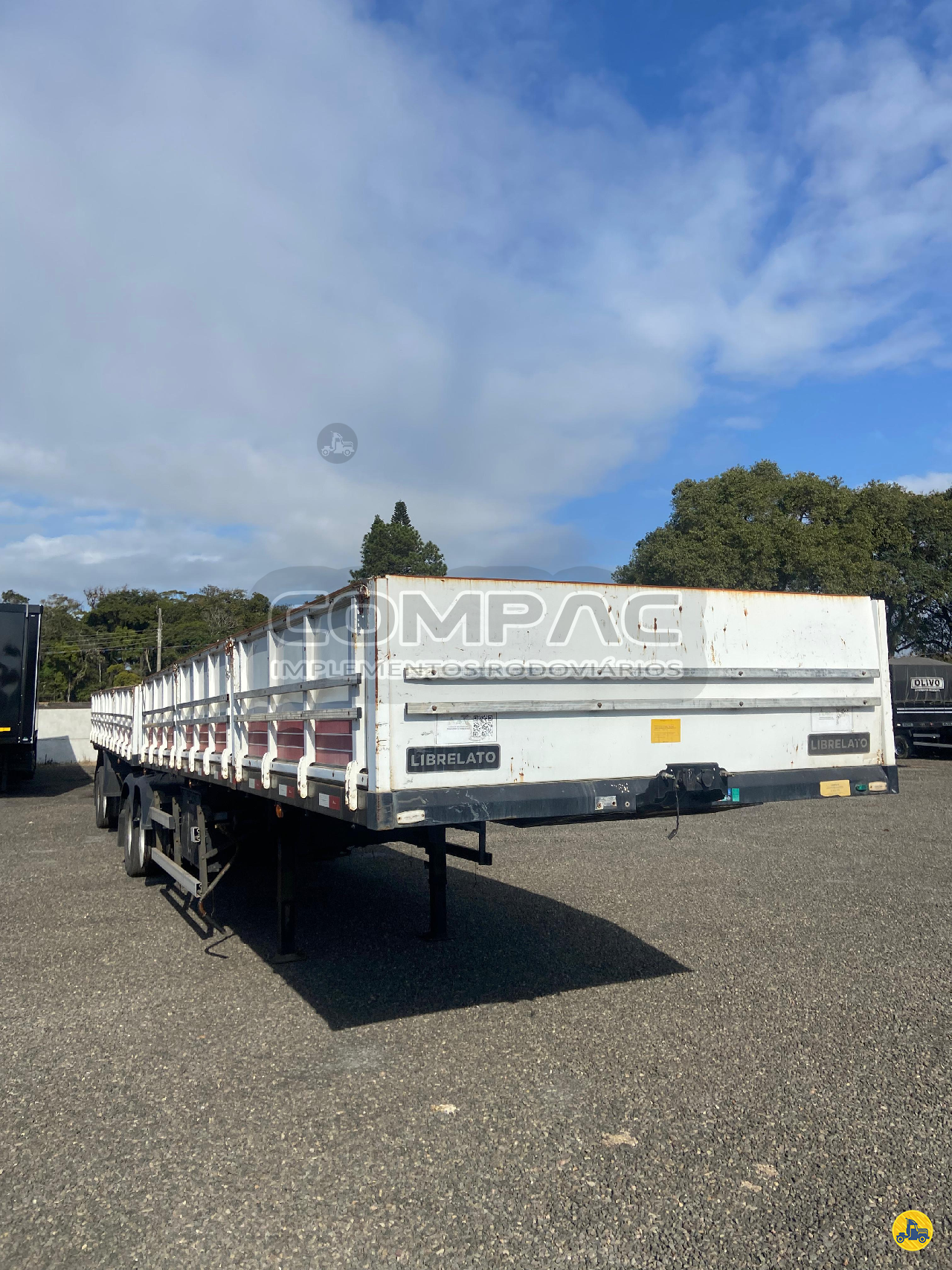 CARRETA BITREM CARGA SECA Compac Implementos Rodoviários - Librelato ICARA SANTA CATARINA SC
